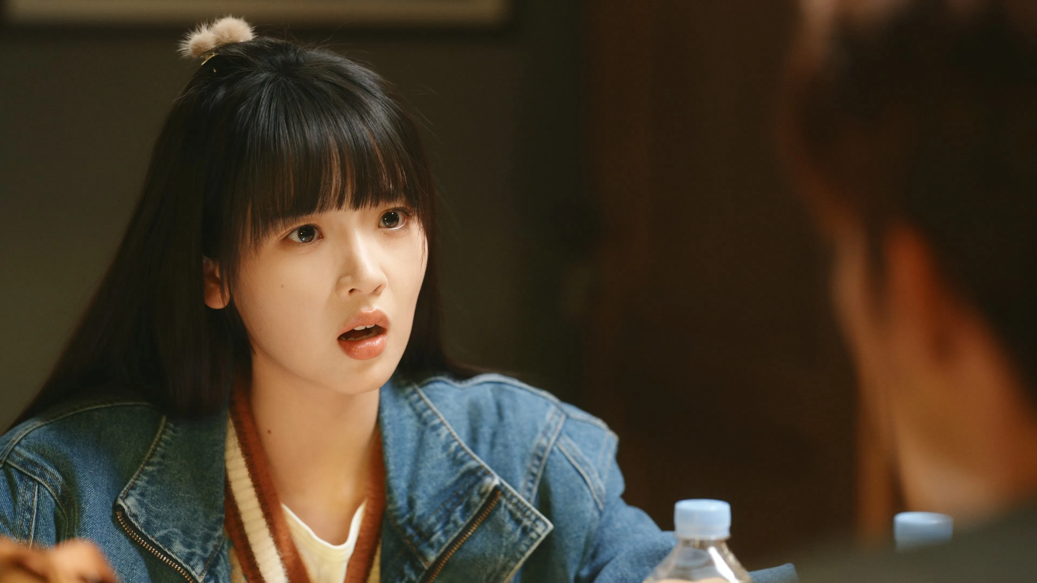 Chung Tư Kiều là chỗ dựa tinh thần quan trọng, mang đến sự cân bằng trong cuộc sống đầy sóng gió của nữ chính