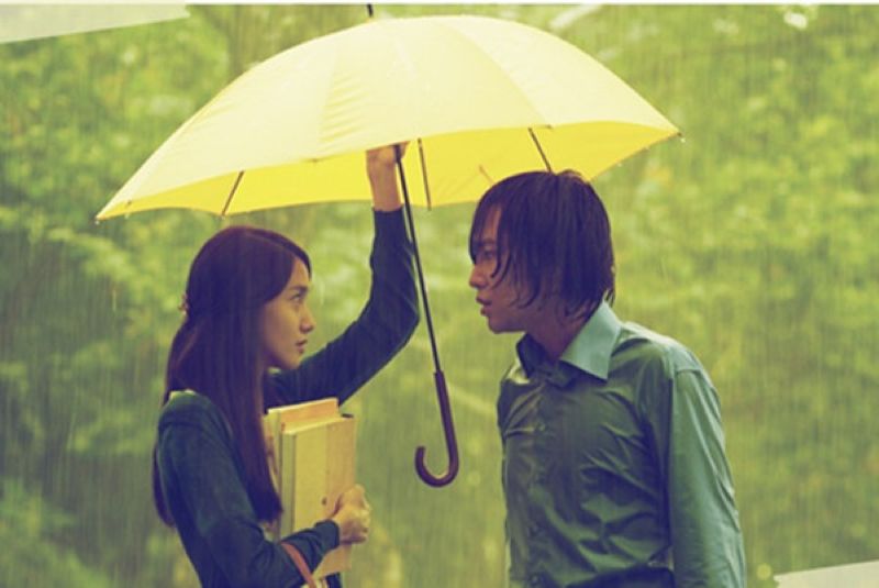 Một giọt mưa rơi, hai trái tim lại tìm thấy nhau sau bao năm lạc mất