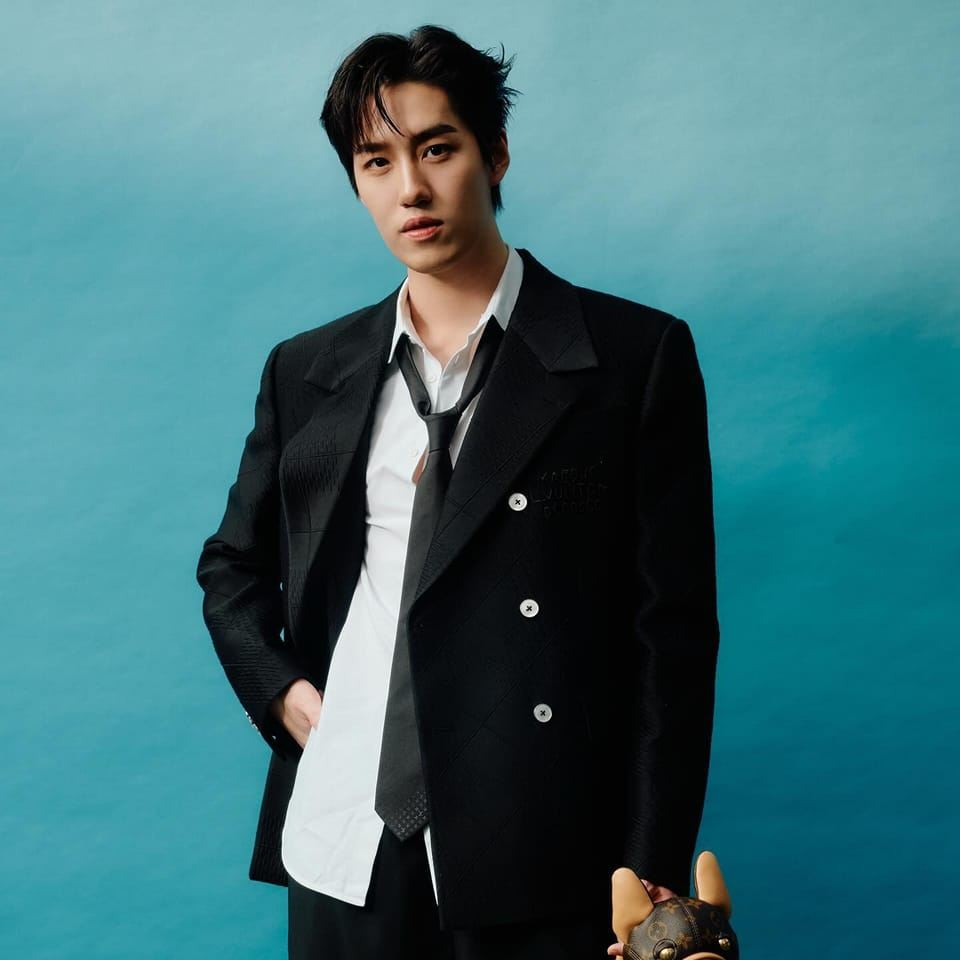 Tor Thanapob là gương mặt được nhiều thương hiệu xa xỉ săn đón