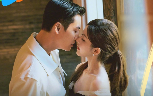 Hãy Để Tôi Tỏa Sáng” kể về hành trình của những người trẻ dám ước mơ, dám theo đuổi đam mê và tình yêu của mình.