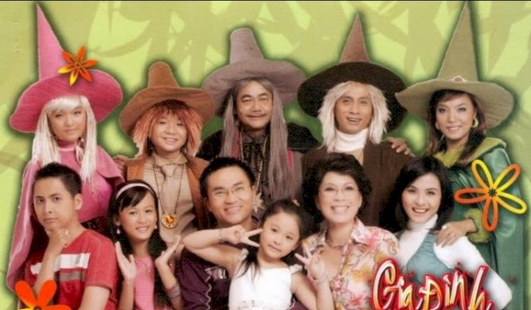 Ảnh phim rực rỡ, màu sắc tươi vui, thể hiện đúng tinh thần trẻ trung và phép màu của tuổi thơ.