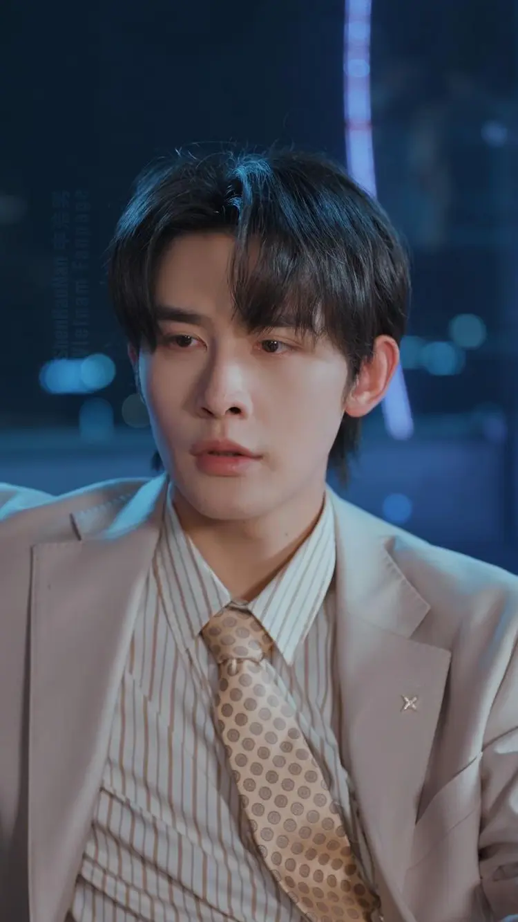 Nam chính (Thân Hạo Nam) quyết tâm theo đuổi lại nữ chính một lần nữa trong “Người Cũ Trở Lại”