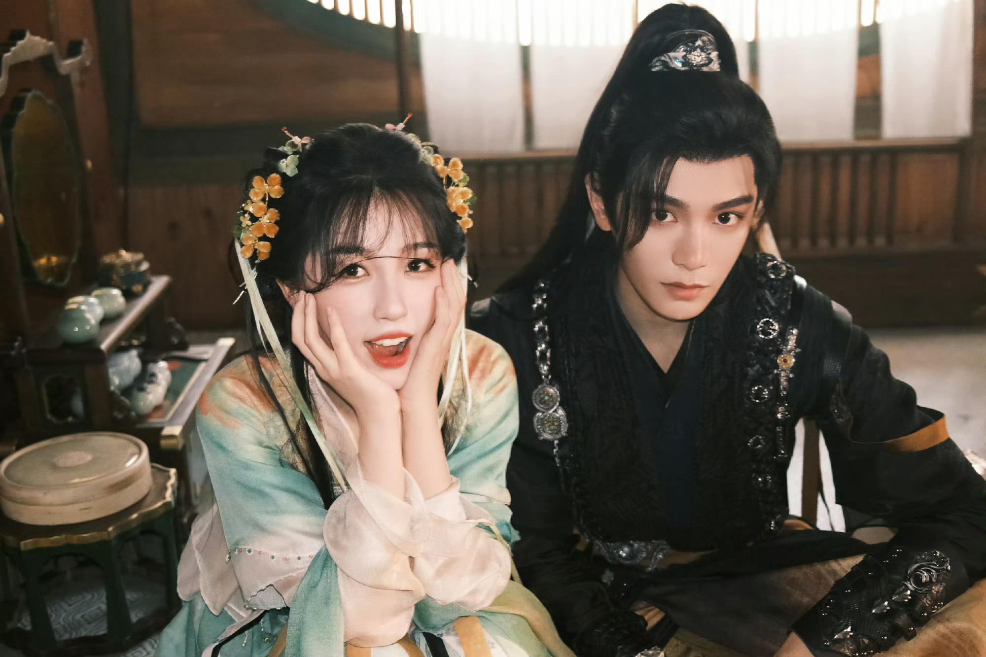 Đinh Vũ Hề và Ngu Thư Hân trong "Vĩnh Dạ Tinh Hà" với chemistry đỉnh cao