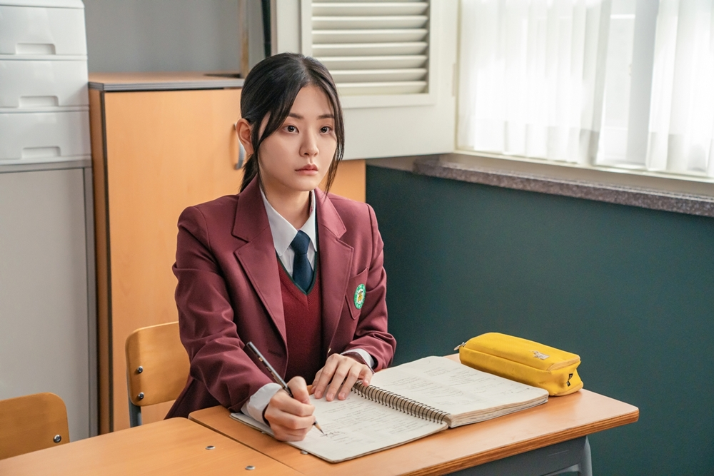 Nữ diễn viên trẻ nhiều triển vọng với khả năng biến hoá trong từng vai diễn