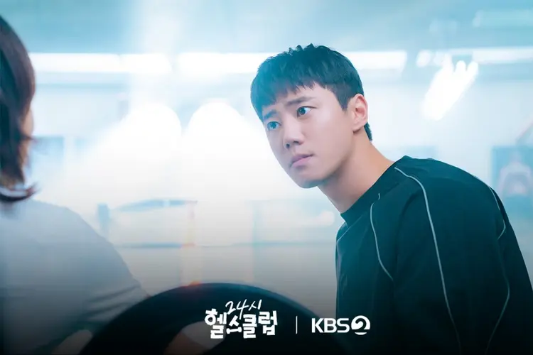 Lee Jun Young thể hiện tài năng diễn xuất trong các bộ phim truyền hình