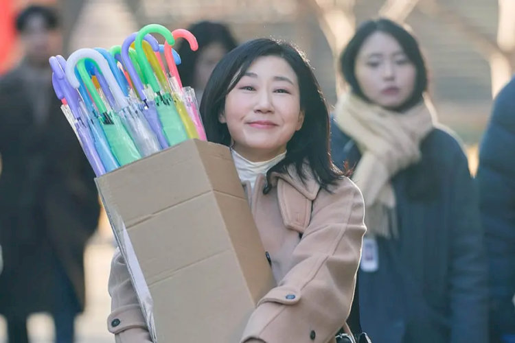 Ra Mi Ran trong phim truyền hình "To the Moon" (2025)