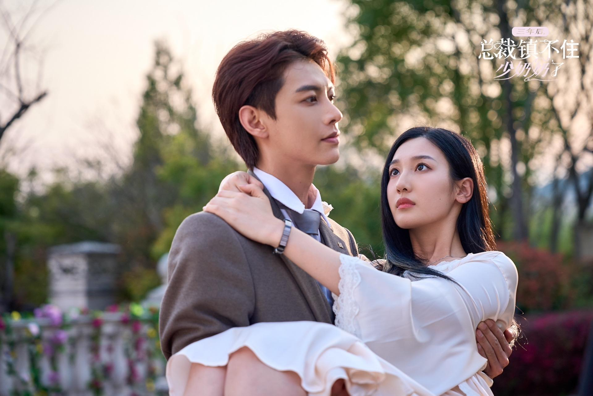 “Khi Hoa Hồng Gục Ngã” khắc họa hành trình trả thù đầy kịch tính, xoay quanh bí mật và thân phận thật.