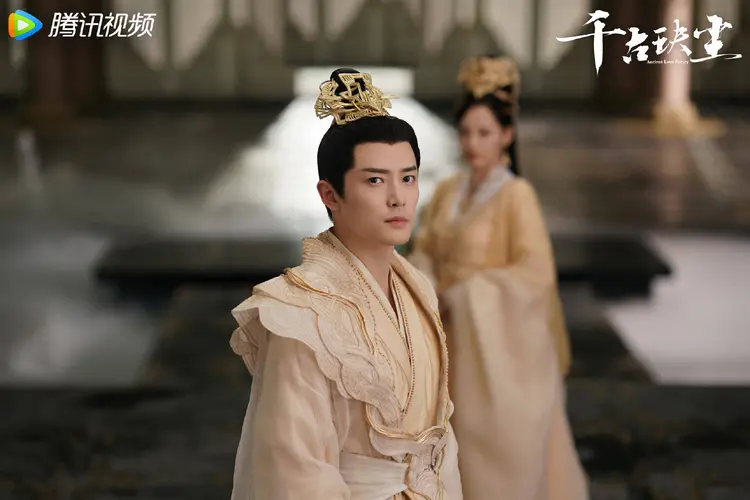 Nam diễn viên Phó Tân Bác