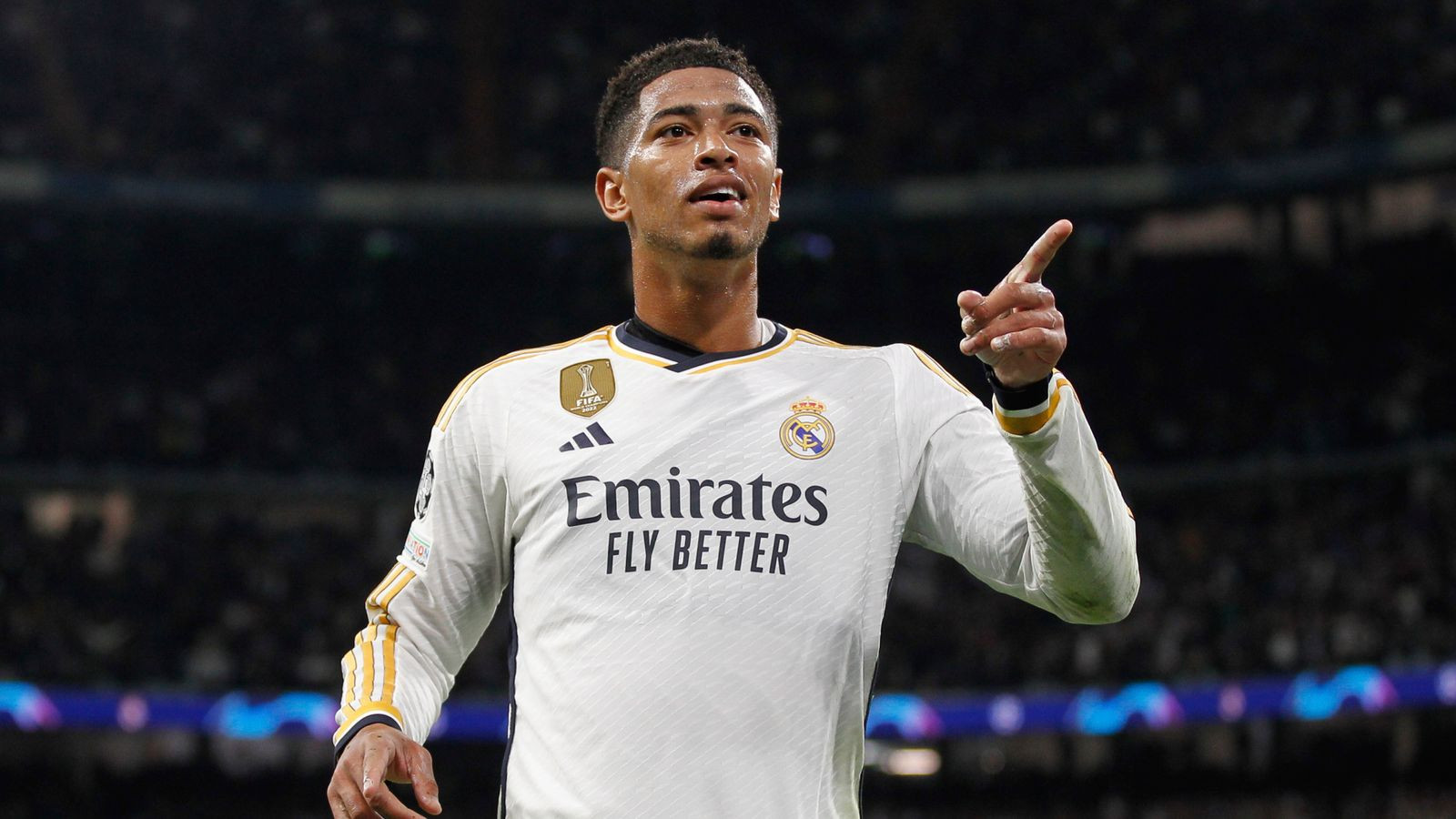 Real Madrid chiêu mộ Jude Bellingham với giá khủng 132 triệu euro