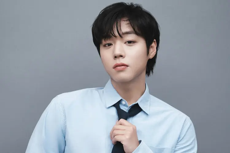 Park Ji Hoon là diễn viên xuất thân từ nhóm nhạc thần tượng