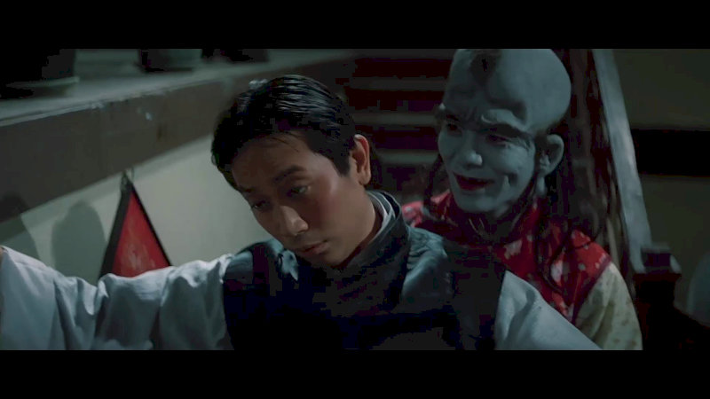 “Ma Lang Thang” kể về một pháp sư hành nghề trừ tà chuyên đi khắp nơi giúp dân lành tiêu diệt ma quỷ