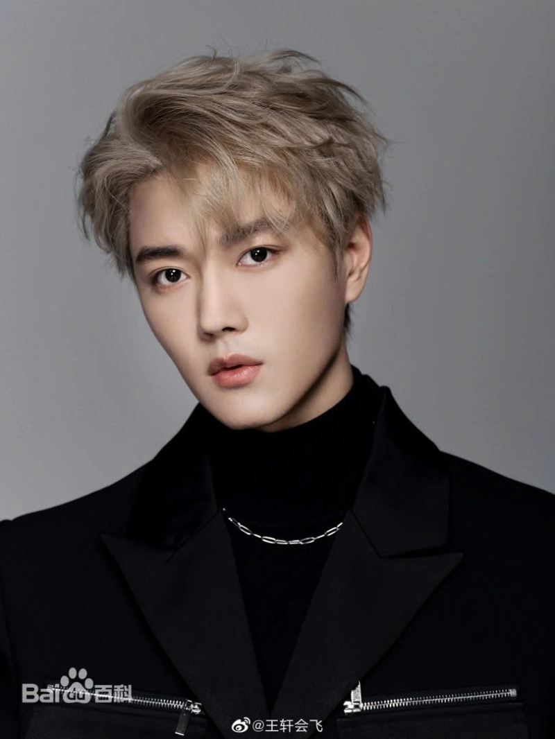 Vương Hiên - nam diễn viên nam tính và nổi tiếng với các drama Hoa ngữ