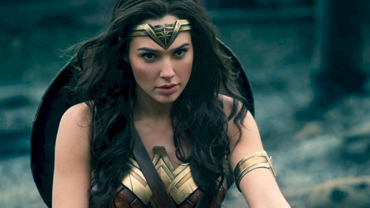 Gal Gadot – nữ thần của sức mạnh, lòng dũng cảm và vẻ đẹp thuần khiết.